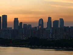 -琶醍壹号•音乐江景餐吧