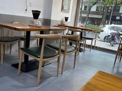 -裕兴记·蟹黄面馆养育巷精选店面馆