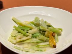 -左庭右院鲜牛肉火锅黑金店(陆家嘴中心店)