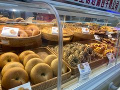 -红星前进面包牛奶公司(君太店)