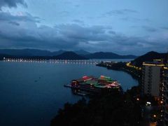 -千岛湖忆湖度假酒店(中心湖景区店)