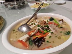 -秦扬居特色菜馆(上王村)