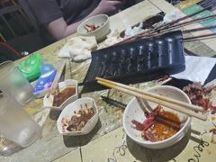 -琥珀老六龙虾(四里河店)