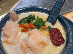 -湊湊火锅·茶憩(南京东路悦荟店)