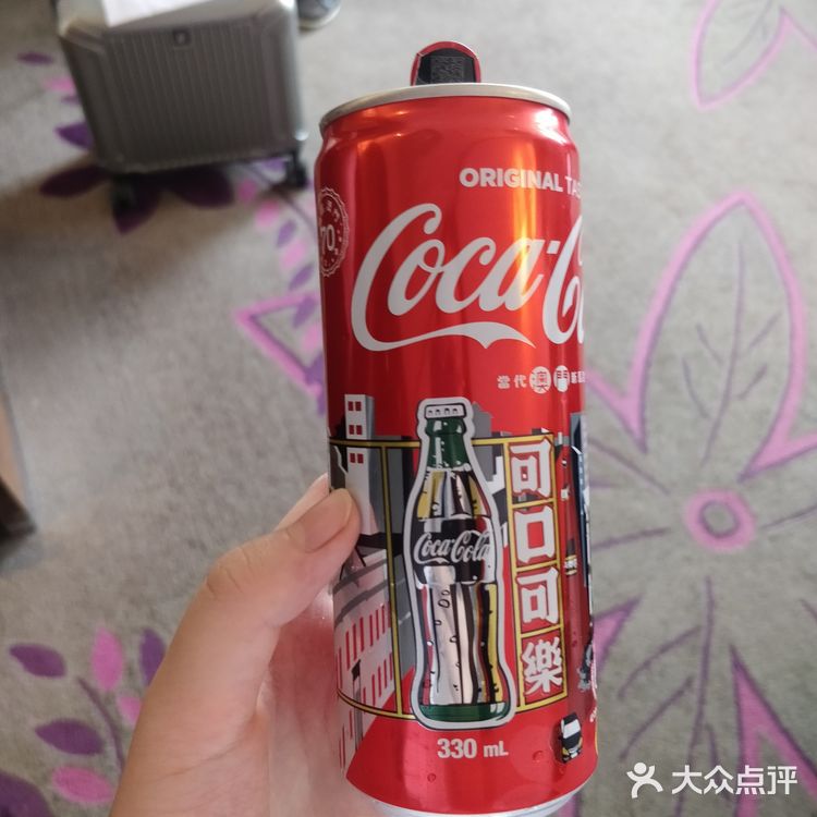 沿着大皇宫里面可以到车站