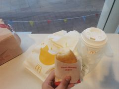 -麦当劳(虹梅路地铁站店)