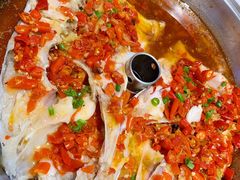 剁椒鱼头-老湘亲·品鉴湘菜(蔡塘爱琴海店)