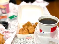 百事可乐（中杯）-肯德基(东安路站店)