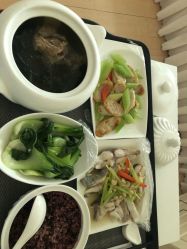 -爱月坊产后护理中心(万达店)