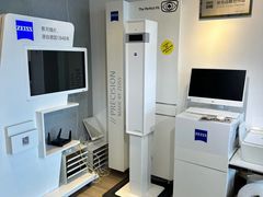 -瑞司视光眼镜·蔡司战略合作眼镜店(新街口店)
