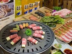 -青瓦餐厅·生鱼片·韩园烤肉(西塔店)