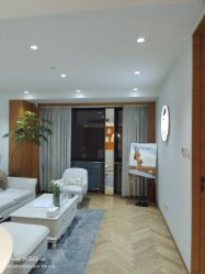 -HEYAN荷妍专业脱毛连锁机构