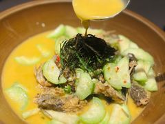 鲜嫩黄骨鱼焖丝瓜-老湘亲·品鉴湘菜(湖里店)
