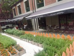 -Money Shops(愚园路店)