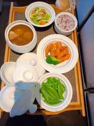 -臻康乃馨月子中心(集美店)