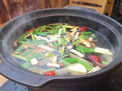 -陆记牛庄·碳锅龙虾烧烤(爱上花园店)