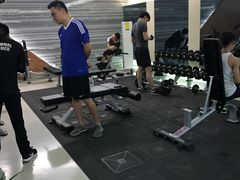 -宝力豪健身(中粮广场店)