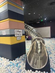 -MELAND CLUB亲子乐园·派对·餐厅(北京芳圆里ID MALL店)