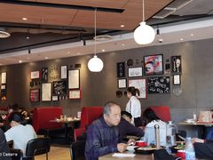大堂-必胜客(新中纬店)