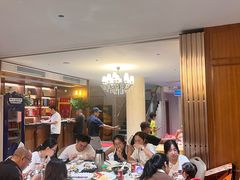 -鹏城人家海鲜酒家·23年老字号(较场尾店)