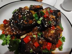 -张大师鸭爪爪特色干锅(南湖店)