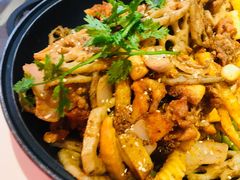 干锅牛蛙-渝蛙馆(新百店)
