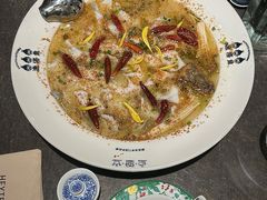 -渔语鱼新川菜Bistro(万象天地店)