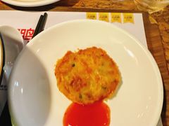 月亮虾饼-陈鹏鹏潮汕菜(宝安机场T3航站楼店)