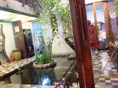 -Cuc Gach Quan Restaurant