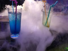 -唯爱KTV聚会餐厅(仙林东城汇店)