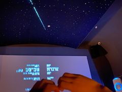 -涨巢·潮玩水疗局