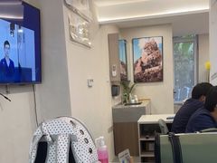-伟伟宠物医院·CT影像中心·瑞派犬猫综合性门诊(汉口总院)