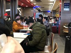 大堂-麦当劳(南京南站站外店)