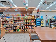 -全家便利店(南峰中心店)