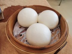 凤凰流沙包-澳门西南饭店·粤菜·茶市·手工点心(华海路店)