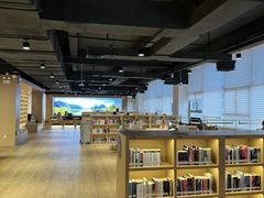 -南山图书馆(常兴路店)