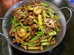 大虾鸡翅-民食香·腊排骨野生菌美食(木府店)