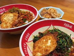 -刘百味粉馆(五一华府店)