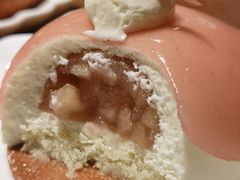 -VERIE BAKEHOUSE