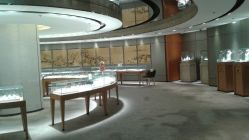 -北京七彩云南翡翠珠宝旗舰店(月坛店)