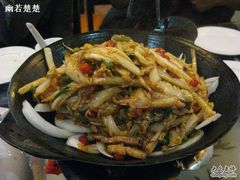 干锅娃娃菜-粥公粥婆精品家常菜(青龙桥店)