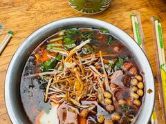 -老五鸡丝豆花面粉(瑞金北路68号院店)