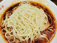 -重庆小面·抄手(解放碑好吃街店)