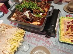 -肥肥虾庄·金牌油焖大虾(杨园滨江时代walk店)