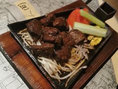 铁锄牛排-穹六人间 people 6(岳阳路店)