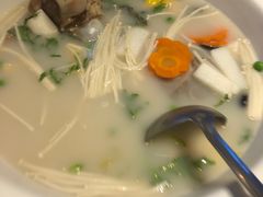-拾味馆·浓鲜骨汤(光谷天地店)