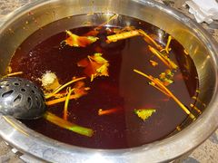-肖肖酸萝卜鱼火锅(总店)