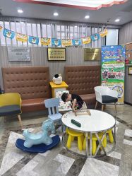 -睿宝儿科·眼科·口腔(静安大悦城门诊部)