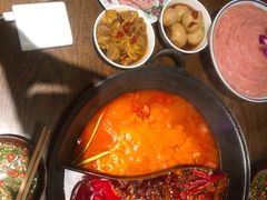 -萍姐火锅·公路夜市(武汉首店)