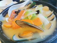 无油鱼汤煮时蔬-港丽餐厅(高德置地店)